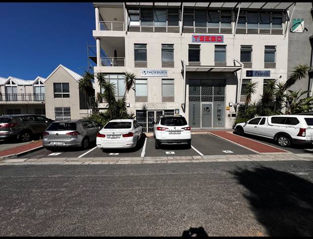 165M² OFFICE TO LET IN BO OAKDALE